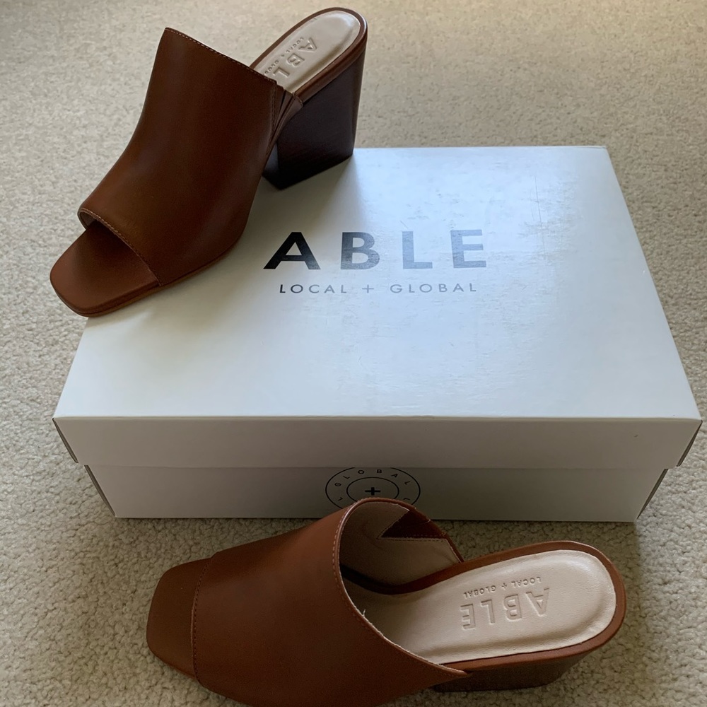 NWT ABLE Leather Rojas Sandals